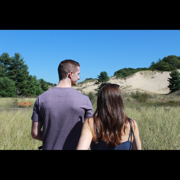 Meet your Posher, Nicole - Picture 6 of 6